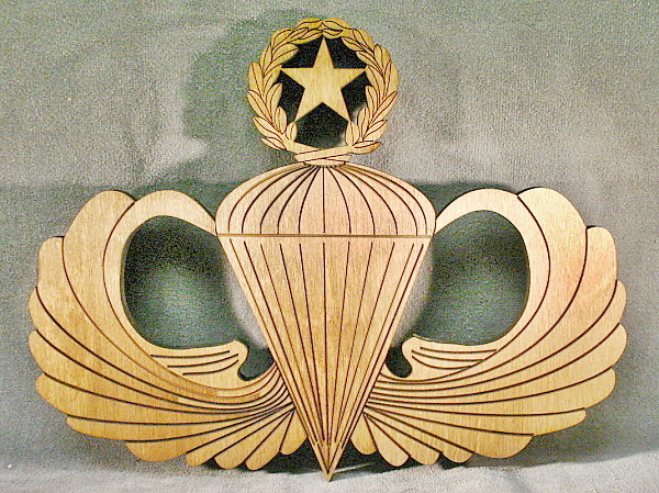 Master Paratrooper Wall Insignia